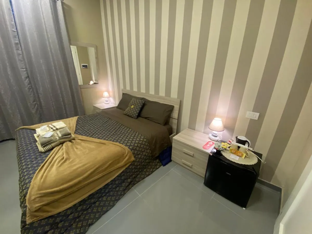 B & B Vico Grande Nápoles