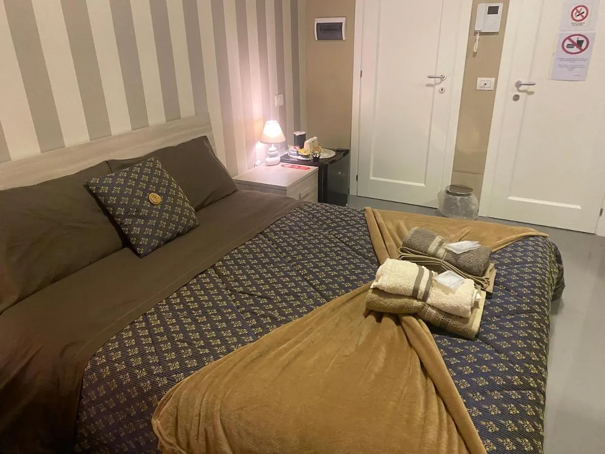 B & B Vico Grande Naples Bed & Breakfast