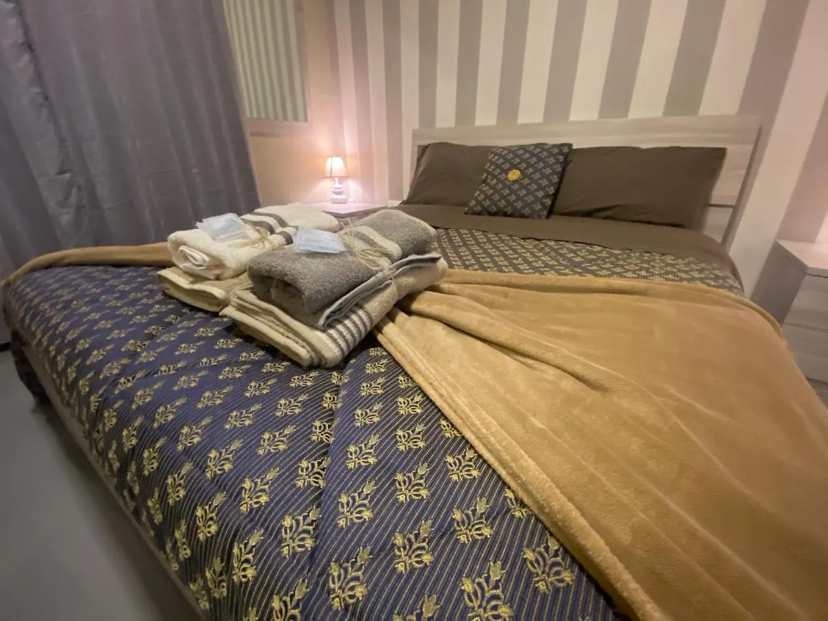 B & B Vico Grande Naples