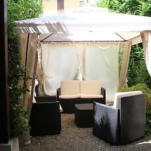 Borgo Al Navile 2*, Bologna Italia