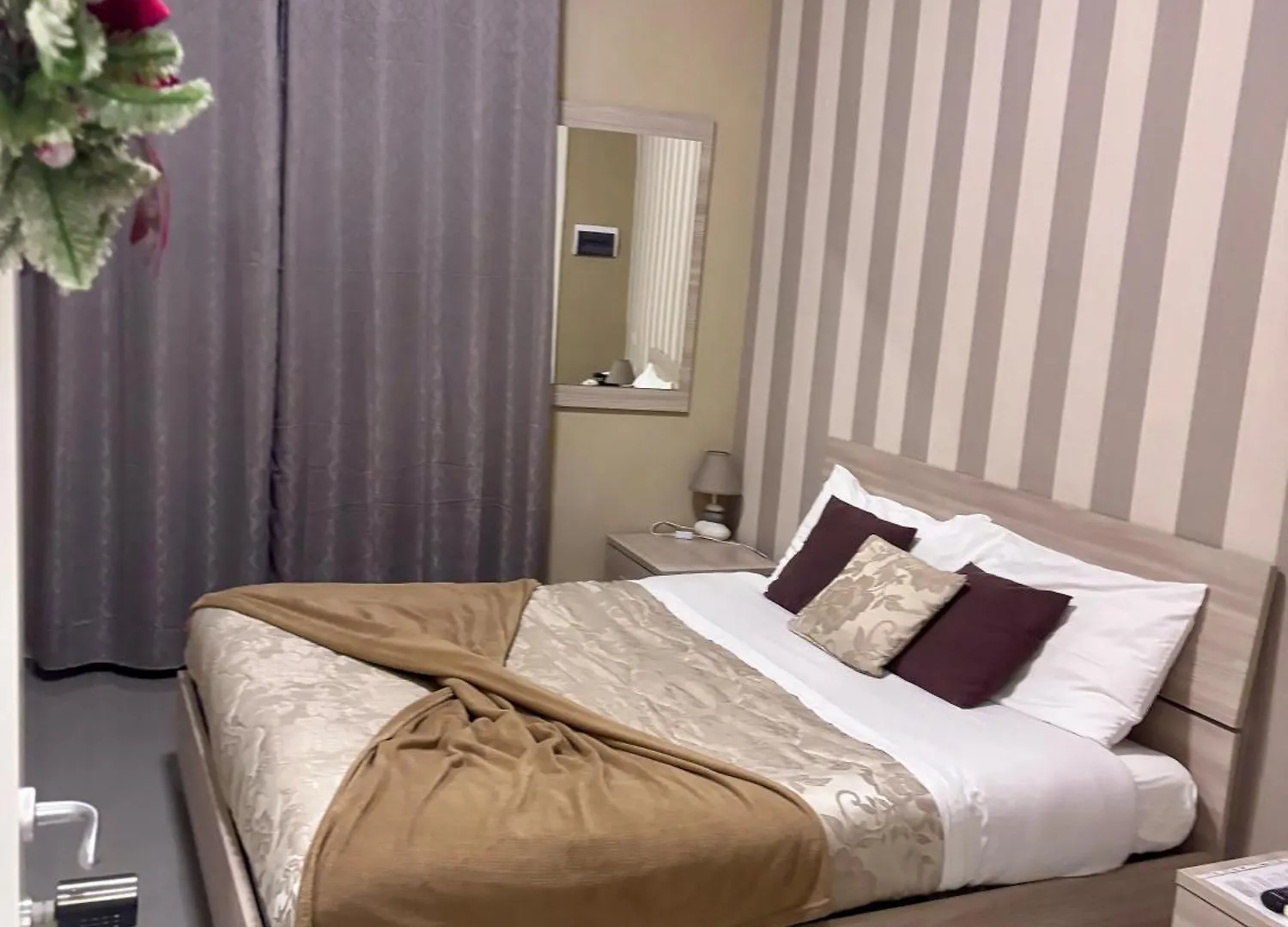 Bed & Breakfast B & B Vico Grande Napoli Italia